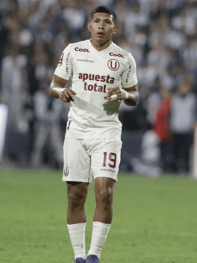 Edison Flores   