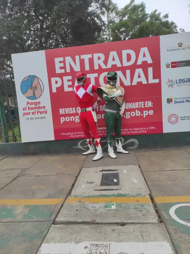 Powers Rangers en Vacunatón