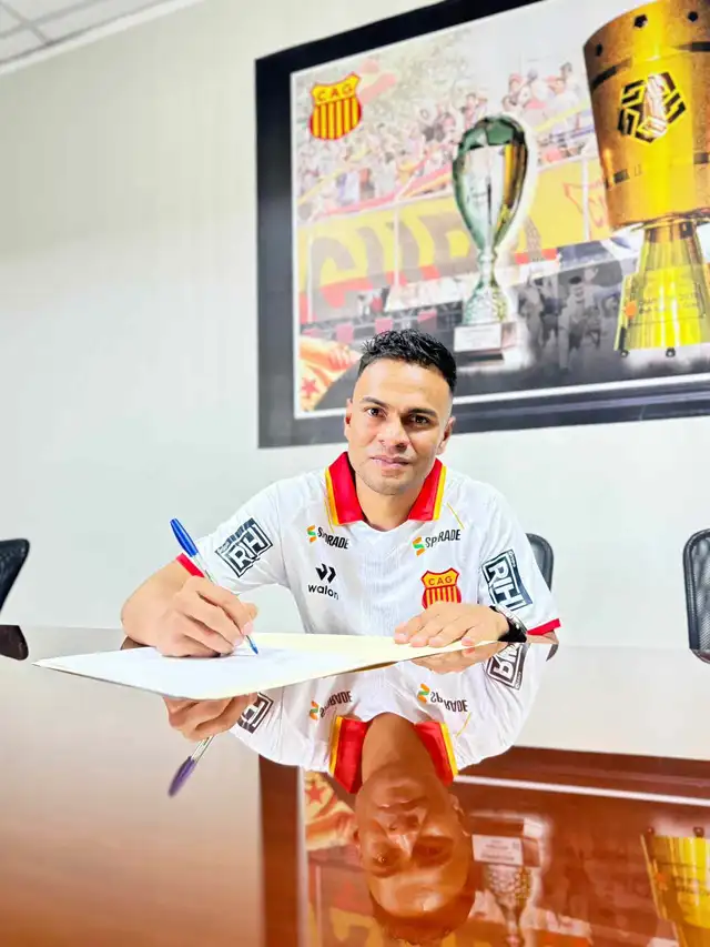 Luis Benítez Luis Benítez