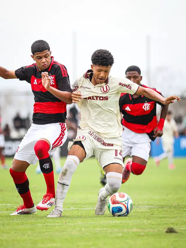 Universitario empató 0-0 ante Flamengo por la Adidas Cup Lima U16 Universitario empató 0-0 ante Flamengo por la Adidas Cup Lima U16