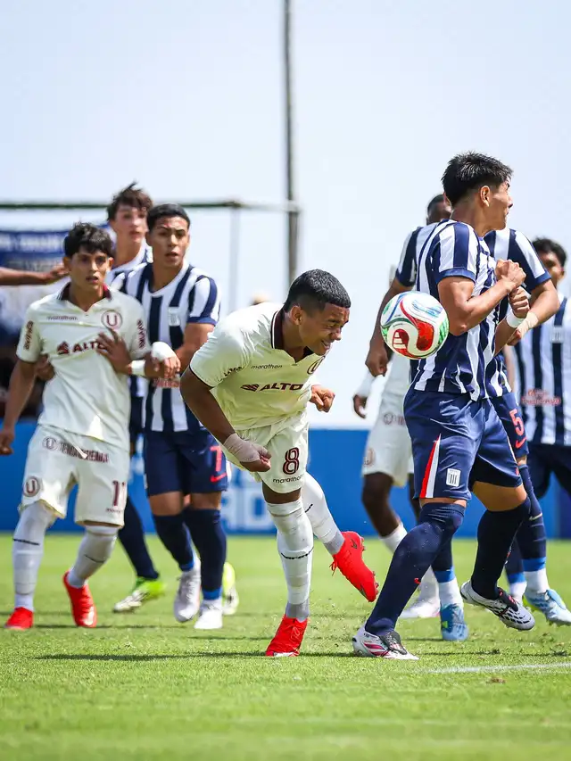 Universitario ganó 4-1 a Alianza Lima y clasificó a la final de la Adidas Cup Lima Sub-16 Universitario ganó 4-1 a Alianza Lima y clasificó a la final de la Adidas Cup Lima Sub-16