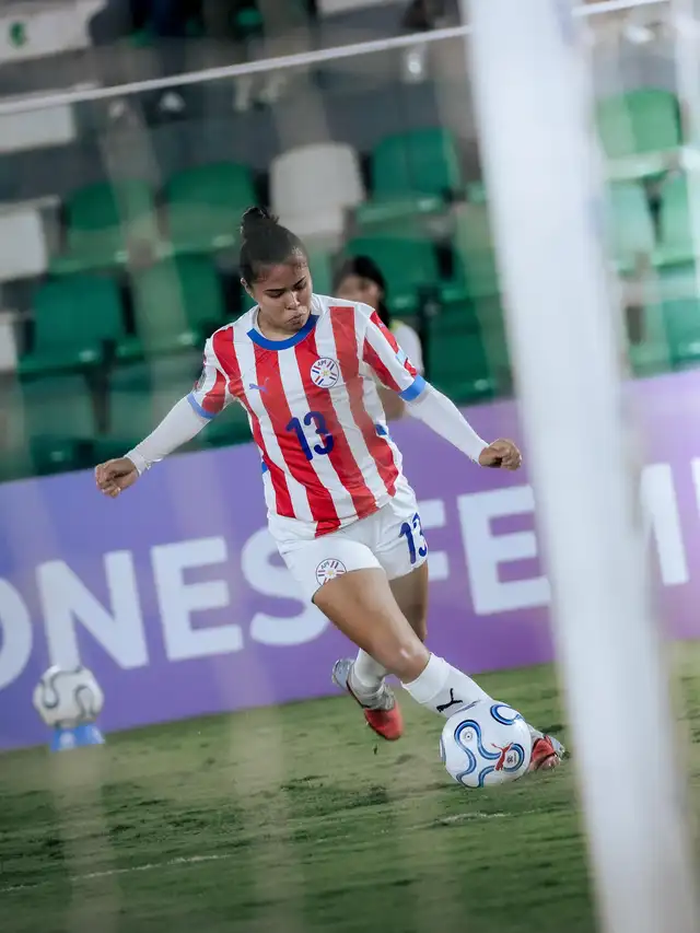 Milagros Rolón es jugadora de la selección de Paraguay Milagros Rolón es jugadora de la selección de Paraguay