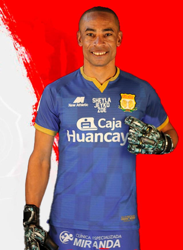 Joel Pinto con Sport Huancayo.   
