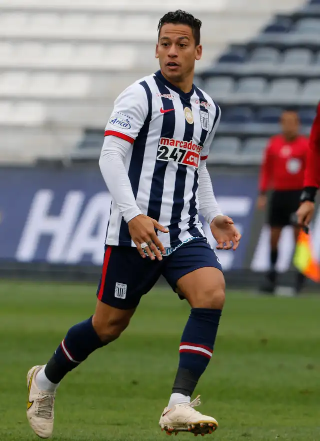 Cristian Benavente   