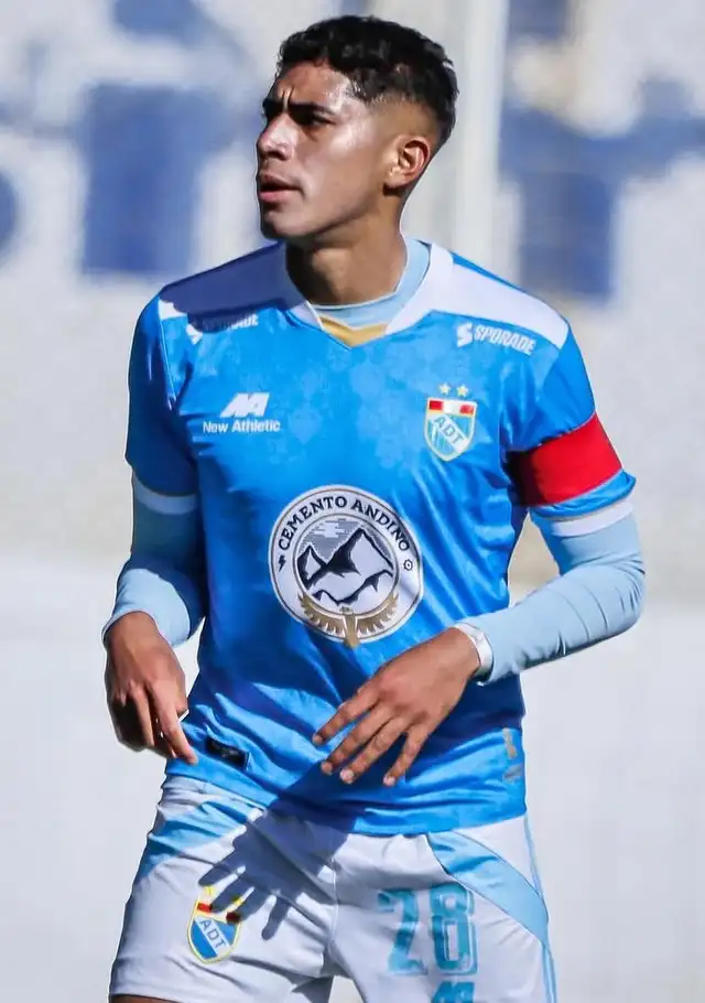 Jhair Soto suena como refuerzo de Alianza Lima  