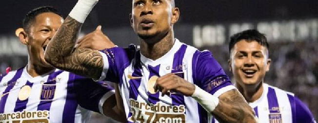  Alianza Lima supo aprovechar la derrota de Sporting Cristal y se impuso por un marcador de 2-0 frente a Binacional. Foto: Libero.   