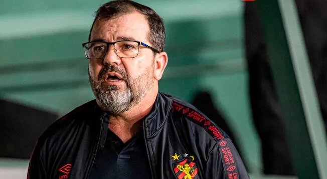 Enderson Moreira en su paso por Recife   