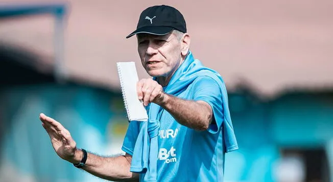 Paulo Autuori busca su primer triunfo al mando de Sporting Cristal.   