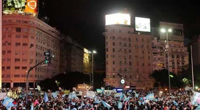 Fútbol Argentino: El enfrentamiento dejó un muerto y cinco heridos.