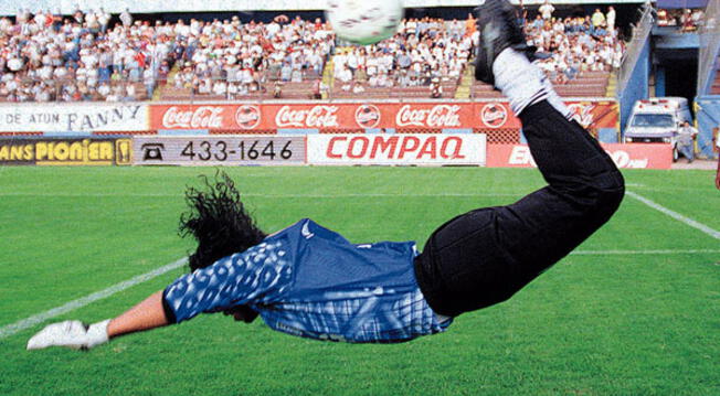 René Higuita en Twitter recordó los veinte años de la jugada el 'Escorpión'.