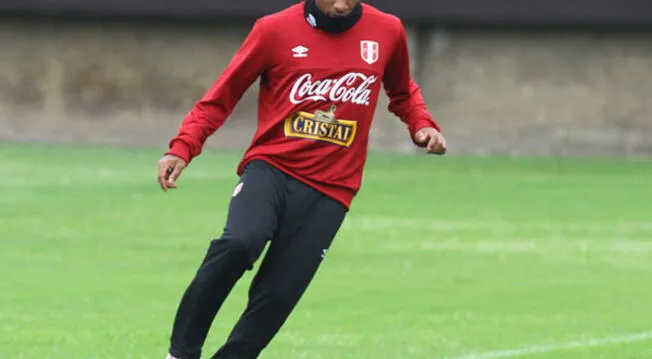 Perú vs. Chile: Jefferson Farfán sí jugará ante 'mapochos', según el médico Julio Segura
