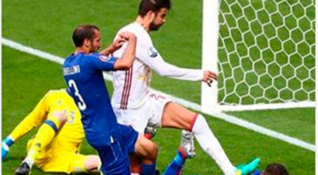 España vs. Italia: Chiellini y su gol de ‘fulbito’ ante la ‘Furia’ para el 1-0 en Eurocopa 2016 | VIDEO