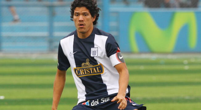 Óscar Vílchez renovó con Alianza Lima para el Torneo Descentralizado 2017.