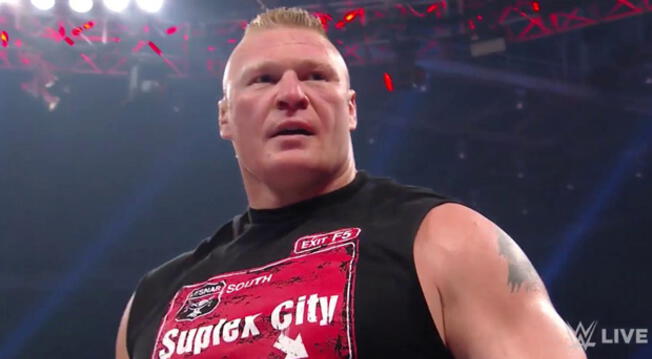 En el Monday Night Raw, Brock Lesnar volvió a la WWE y repartió golpes.