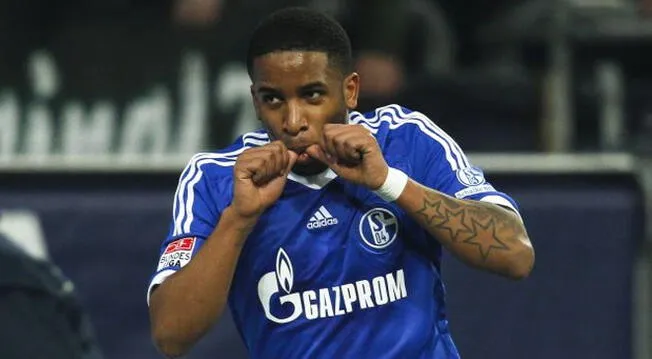 Schalke 04 confirmó que Jefferson Farfán jugará en el Lokomotiv.