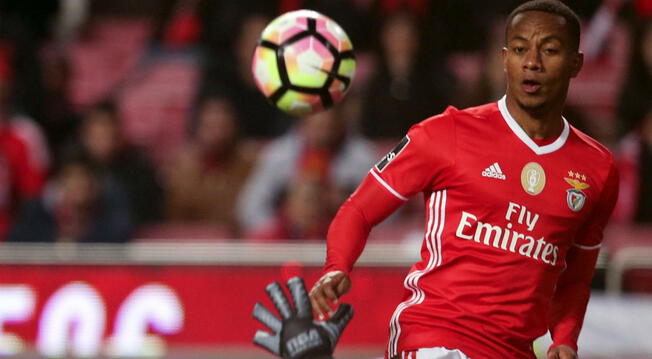 Selección Peruana: así fue el espectacular gol de Carrillo con el Benfica | VIDEO