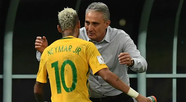 Tite dirige con éxito a la Selección de Brasil, que ya aseguró su cupo al Mundial Rusia 2018. 