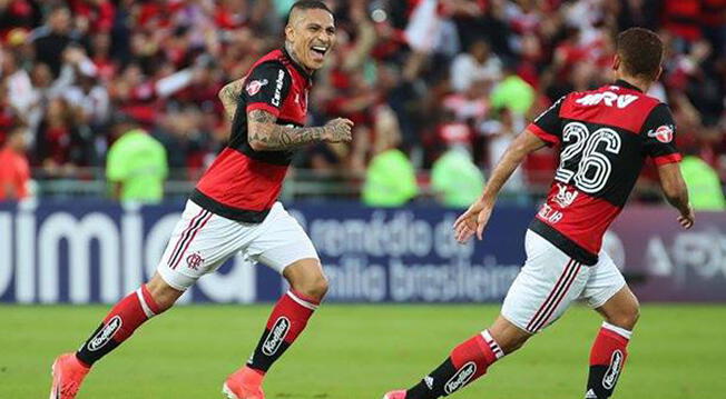 Paolo Guerrero anotó su segundo gol de tiro libre con el Flamengo. 