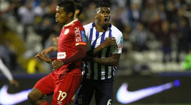 Carlos Ascues se mandó con un golazo que 'pide convocatoria a la selección'