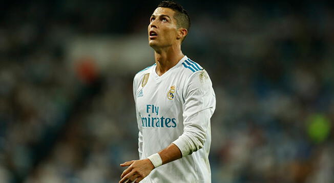 Cristiano Ronaldo desea ganar 25 millones de euros como salario para quedarse en el Real Madrid. Foto: AP