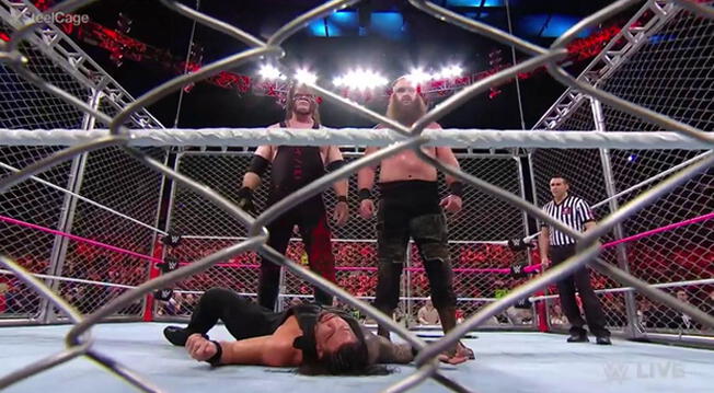 En WWE Raw, Braun Strowman derrotó a Roman Reigns con ayuda de Kane previo al TLC 2017.