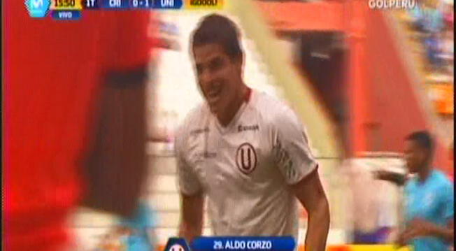 Aldo Corzo celebra su gol a Sporting Cristal.