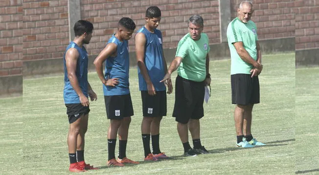 Pablo Bengoechea usará dos extremos ante Palmeiras 