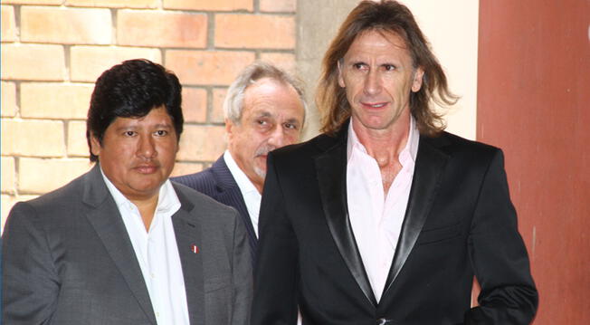 Edwin Oviedo y Ricardo Gareca, antes de su presentación como DT de la Selección Peruana.