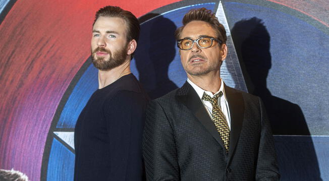 Robert Downey Jr. obsequia a Chris Evans un carro nuevo diseñado a lo Capitán América.