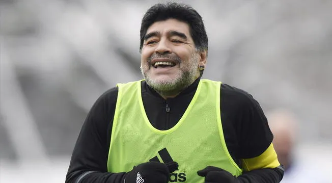 Diego Armando Maradona faltó al entrenamiento de Dorados por viajar a Guatemala.