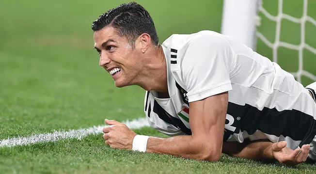 Cristiano Ronaldo se lamenta durante un partido de la Juventus.