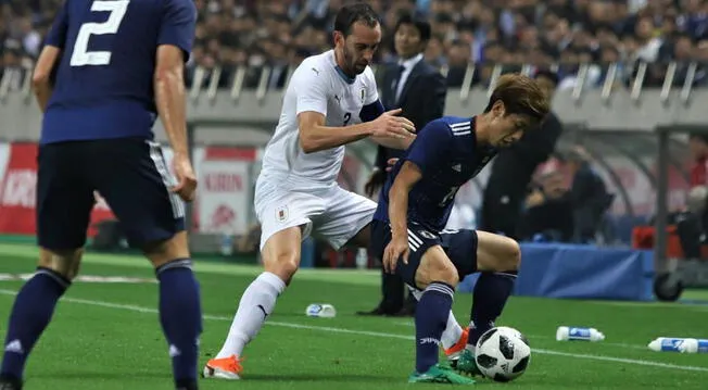 Japón derrotó 4-3 a Uruguay en casa por amistoso internacional.