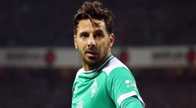 Claudio Pizarro: Atlético Nacional en conversaciones con Werder Bremen por pedido de Paulo Autuori.