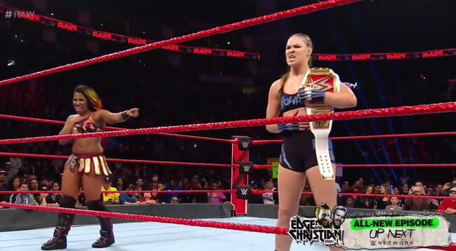 En WWE Monday Night Raw, Ronda Rousey derrotó a Nia Jax en una pelea de equipo previo a TLC 2018.