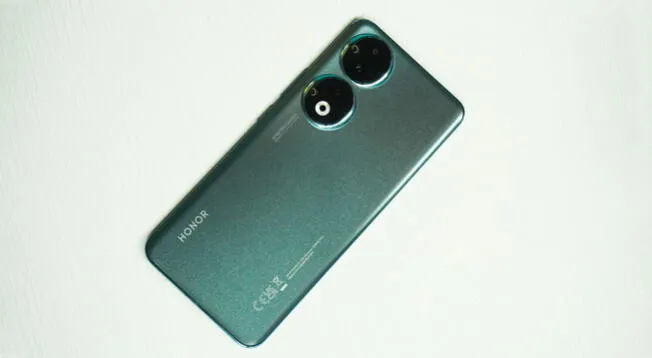Nuevo smartphone chino supera al iPhone 15 con su cámara de 200MP y precio  BAJO
