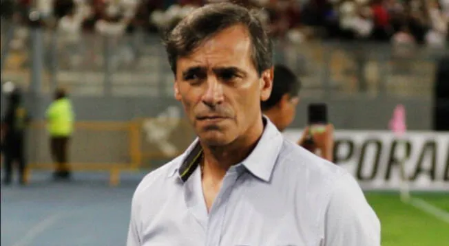 Vicepresidente de Olimpia definió el futuro de Bustos tras eliminación de la Copa: "El profe..." Vicepresidente de Olimpia definió el futuro de Bustos tras eliminación de la Copa: "El profe..."