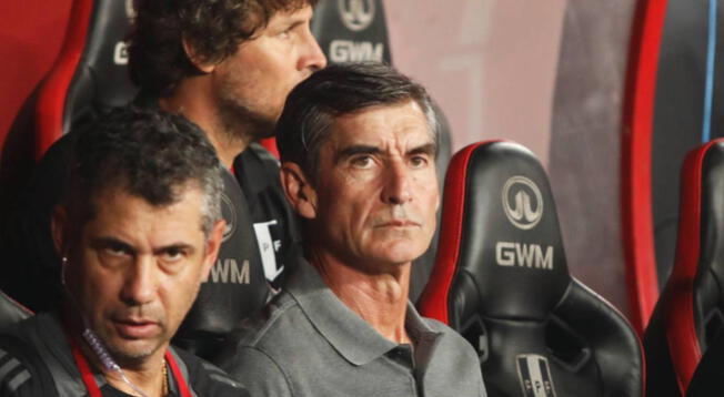 Revelan la decisión que tomaría Óscar Ibáñez para decisivo duelo ante Ecuador: "El martes..." Revelan la decisión que tomaría Óscar Ibáñez para decisivo duelo ante Ecuador: "El martes..."