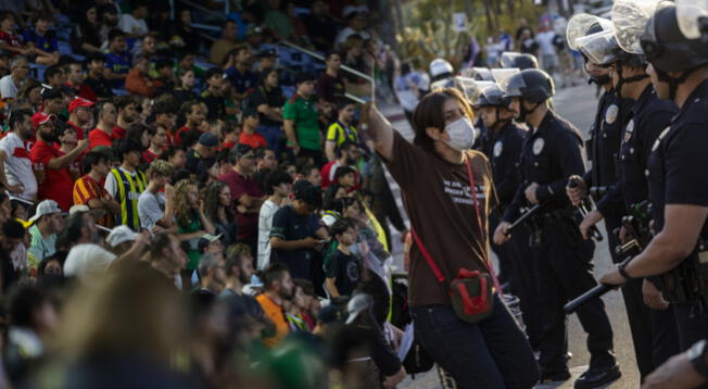 Mala noticia para El Tri: disminuye la asistencia de la afición mexicana en la Copa Oro 2025 por las redadas del ICE Mala noticia para El Tri: disminuye la asistencia de la afición mexicana en la Copa Oro 2025 por las redadas del ICE