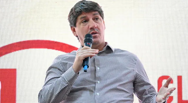 SUNAT se pronunció sobre la renuncia de Jean Ferrari de Universitario y tomó importante decisión