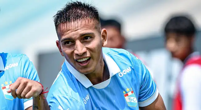La frustración de Martín Távara tras la derrota de Sporting Cristal: "Nos vamos..." La frustración de Martín Távara tras la derrota de Sporting Cristal: "Nos vamos..."