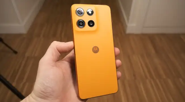 Este Motorola con 512GB, pantalla de 6.72 pulgadas y 5200 mAh solo cuesta 300 soles