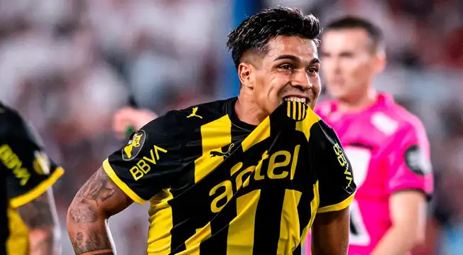 ¡Clásico Aurinegro! Peñarol venció 1-0 a Nacional y es uno de los líderes del Campeonato Uruguayo