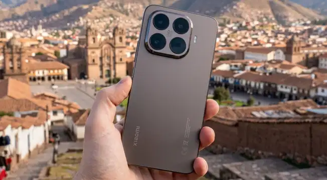 ¿Qué precio tiene el Xiaomi 15T Pro, el celular con pantalla 1.5K, video en 4K/120fps y más barato que el iPhone 17 Pro Max?