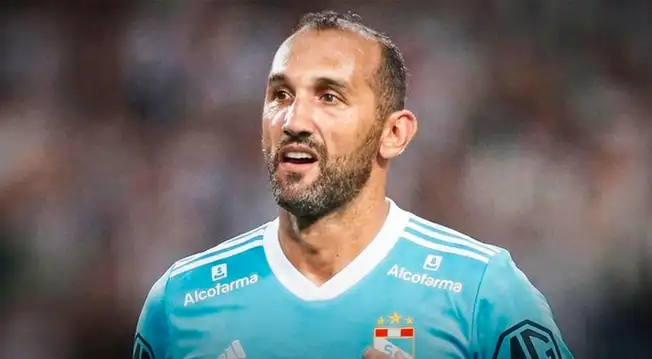 Campeón con Sporting Cristal dio fuerte crítica por fichaje de Hernán Barcos: "Cualquiera juega"