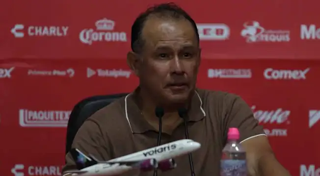 Juan Reynoso y un triste mensaje tras caer en su debut con Necaxa: "No es un momento grato" Juan Reynoso y un triste mensaje tras caer en su debut con Necaxa: "No es un momento grato"