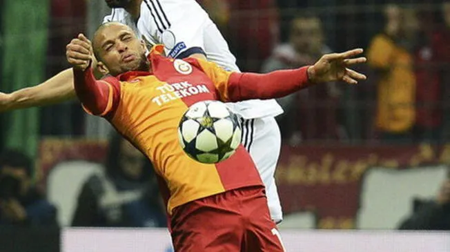 Felipe Melo será sancionado por el Galatasaray, debido a una publicación en Twitter.