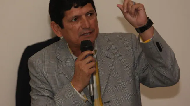 Agustín Lozano se perfila como el gran candidato para los nuevos comicios de la FPF.