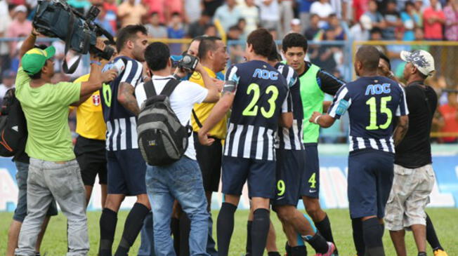 Alianza Lima: CONAR afirmó que gol de Mauro Guevgeozián fue bien invalidado 