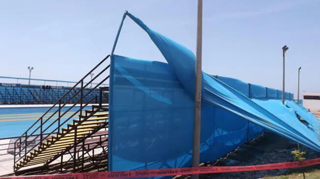 Juegos Bolivarianos de Playa 2014: Techo de tribuna en área de la piscina se desplomó