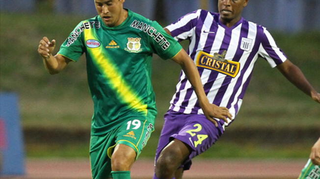 Víctor Rossel salvó la categoría esta año con Sport Huancayo en partido de infarto ante Los Caimanes.